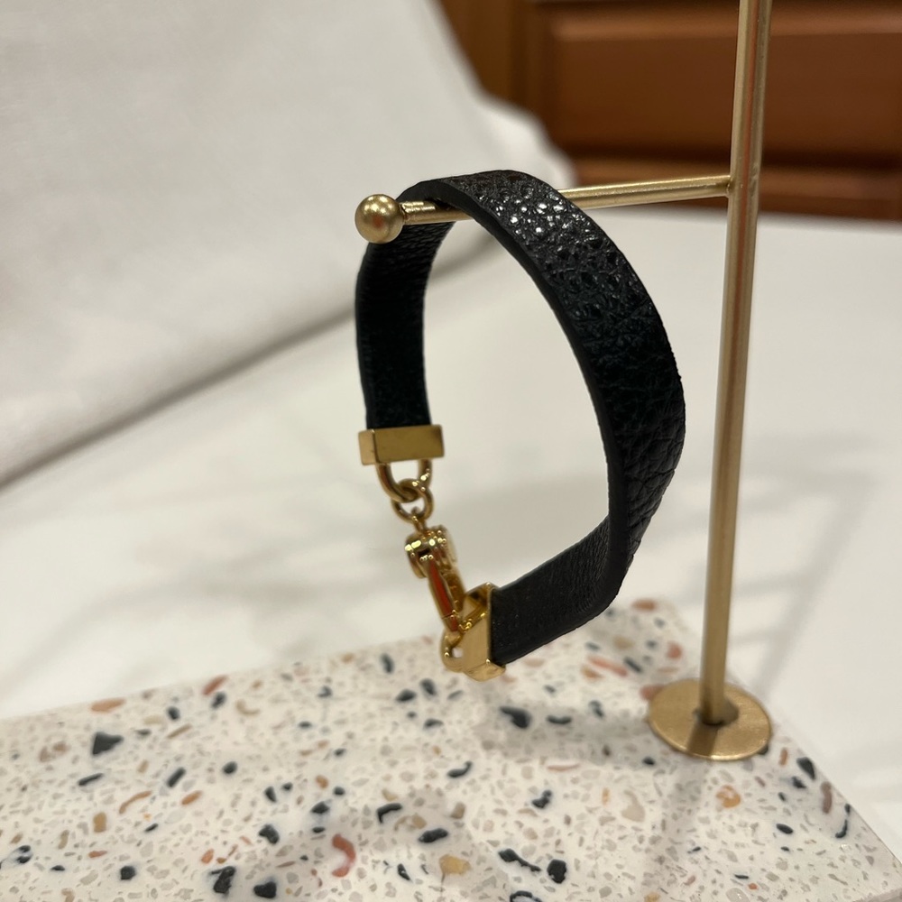MARC JACOBS leather bracelet